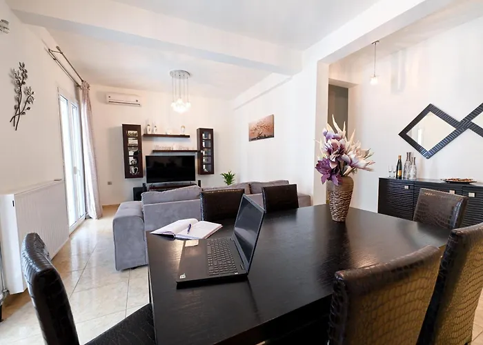 Dafni\'S House